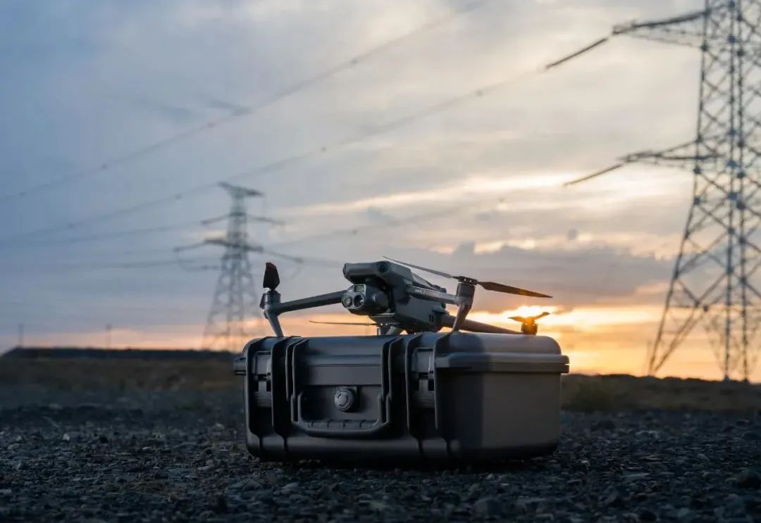 安防及巡检利器：大疆小型行业无人机 Mavic 3T 亮点解读